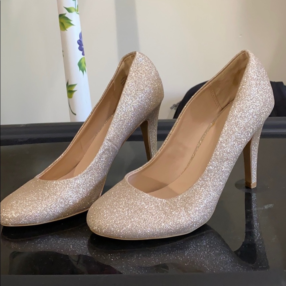 Gold glitter Kelly & Katie heels